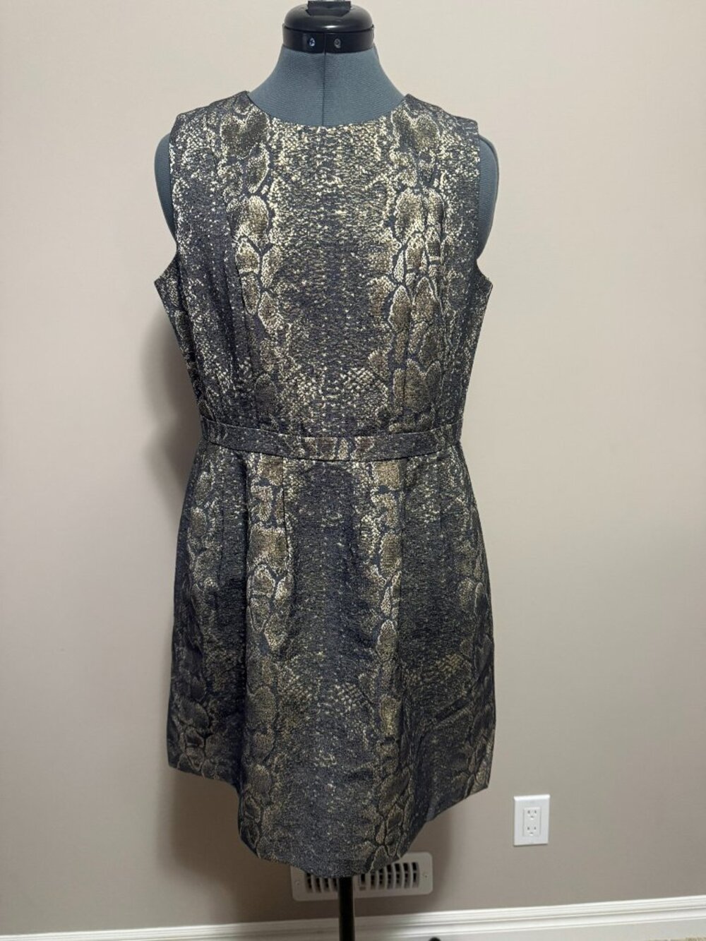 RW&CO. Metallic Snake Print Sleeveless Cocktail Dress Size 12